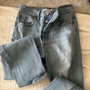 Levi’s Ribcage Jeans